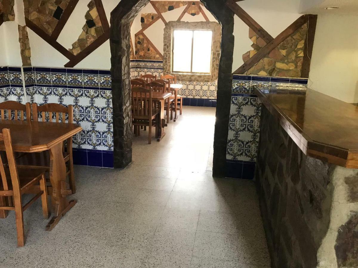 Hotel Camping El Tormes Alba De Tormes Exterior foto