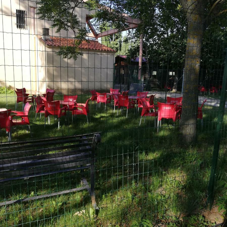 Hotel Camping El Tormes Alba De Tormes Exterior foto