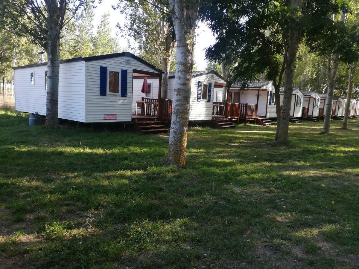 Hotel Camping El Tormes Alba De Tormes Exterior foto